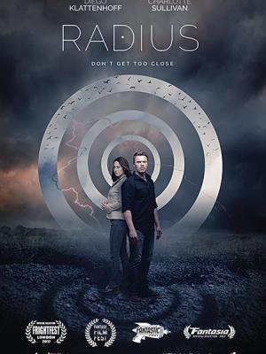 边给闺蜜打电话叫给对方听